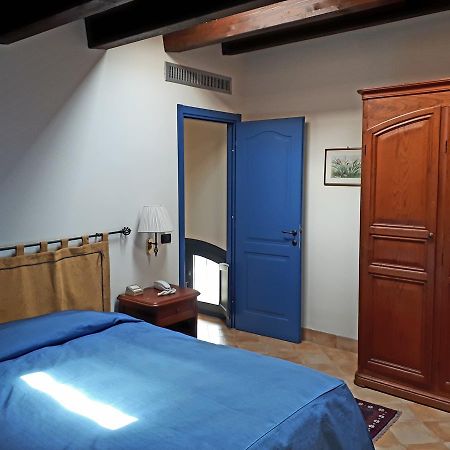 Hotel Relais Angimbe 卡拉塔菲米 外观 照片