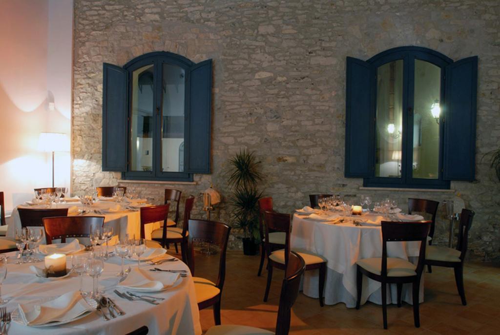 Hotel Relais Angimbe 卡拉塔菲米 外观 照片