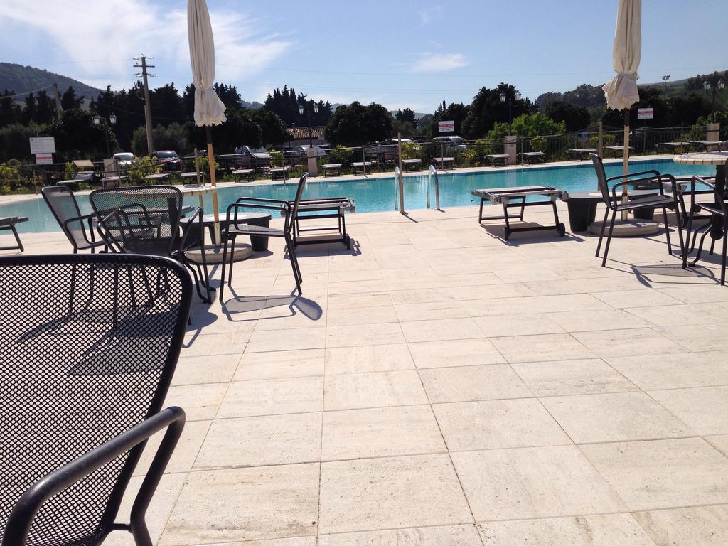Hotel Relais Angimbe 卡拉塔菲米 外观 照片