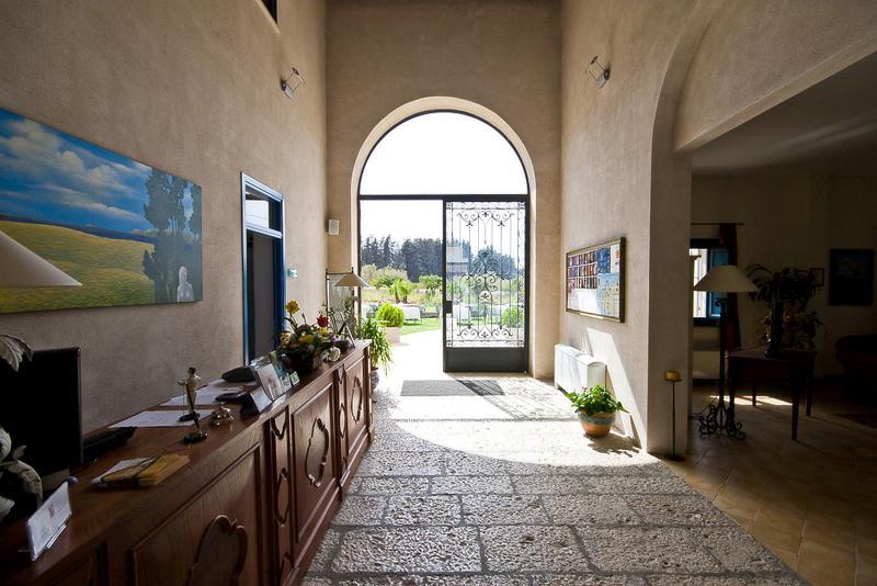 Hotel Relais Angimbe 卡拉塔菲米 外观 照片
