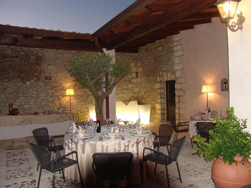 Hotel Relais Angimbe 卡拉塔菲米 外观 照片
